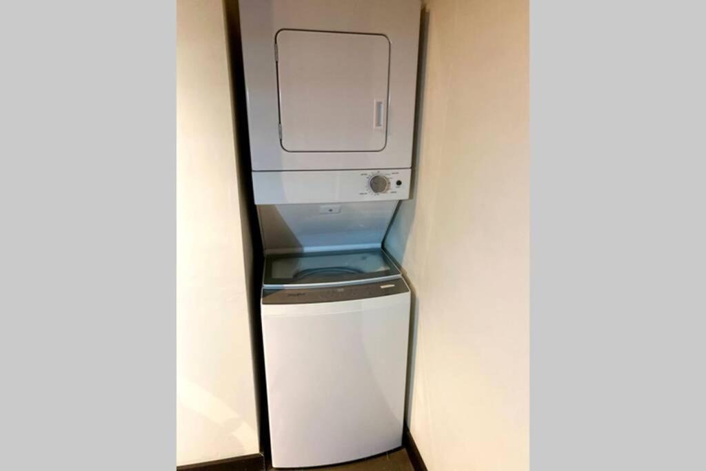 3E-Spacious 2 Bedroom In Oakland, Sleeps 8 Pittsburgh Exterior photo