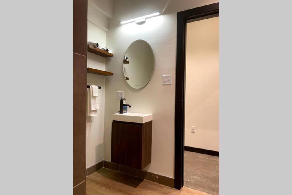 3E-Spacious 2 Bedroom In Oakland, Sleeps 8 Pittsburgh Exterior photo